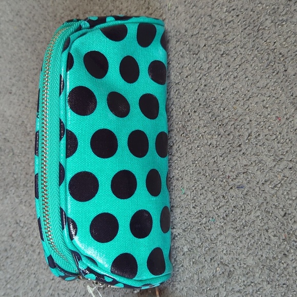 Teal & Black Dome Shaped Cosmetic Case (New) - Picture 6 of 11